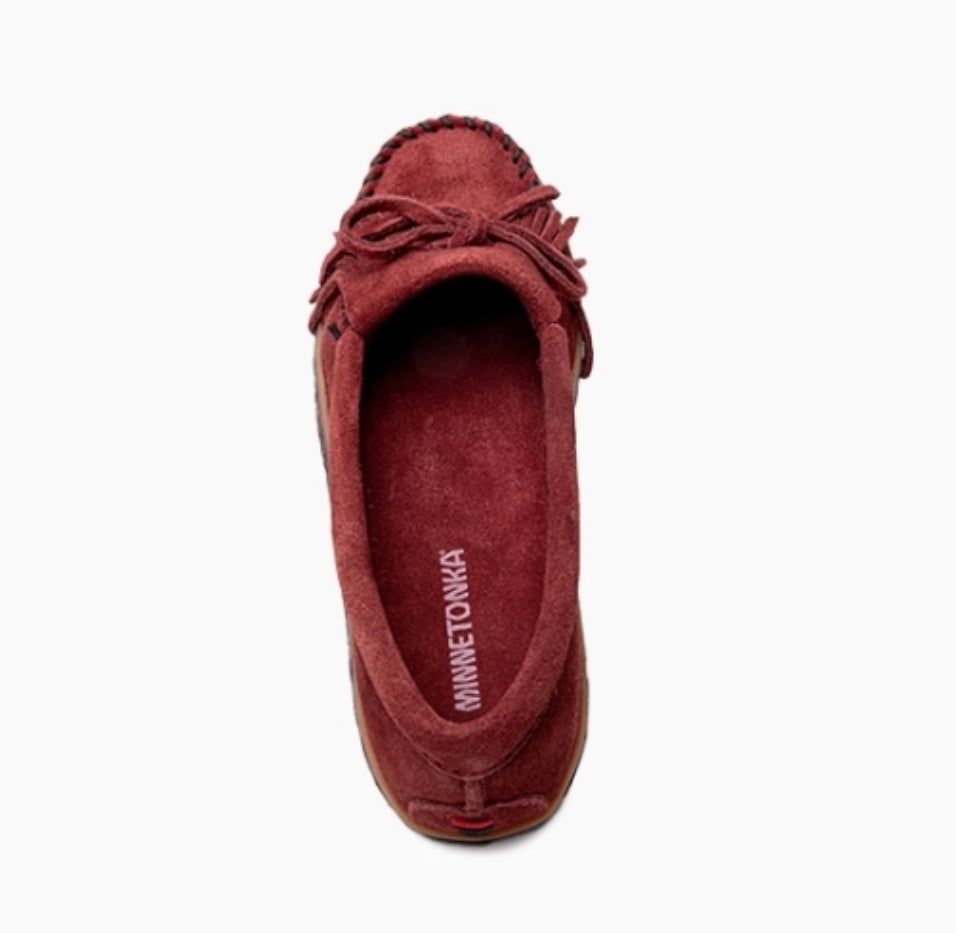 Minnetonka Ladies Kilty Tread Moccasin 379A
