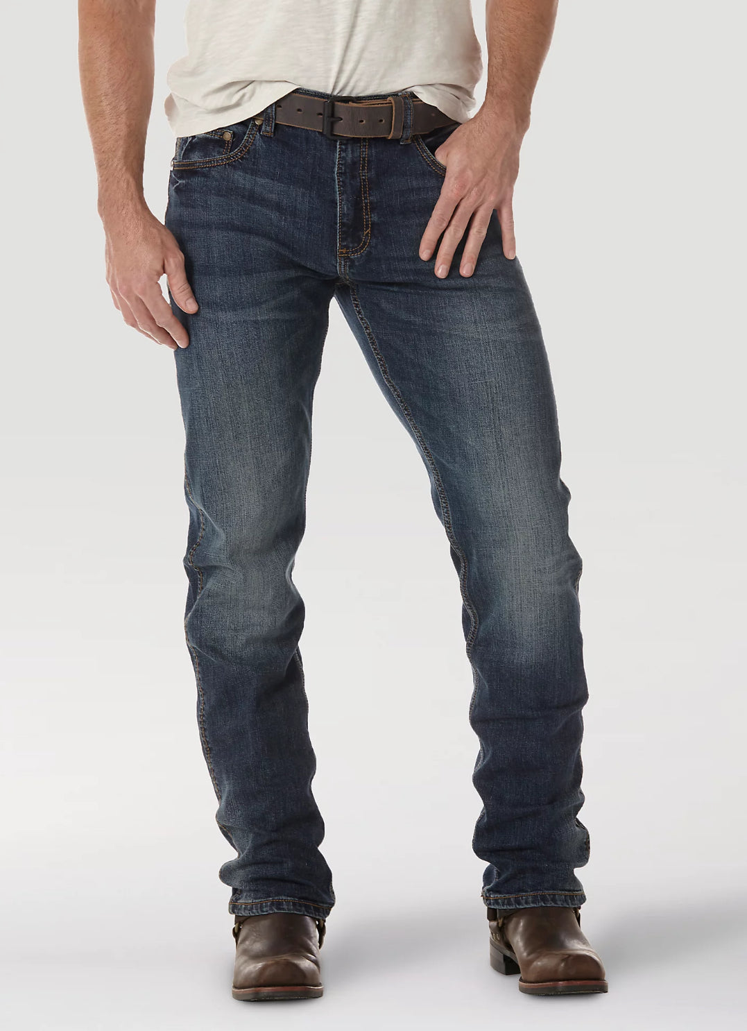 WRANGLER® RETRO® SLIM FIT STRAIGHT LEG JEAN IN BOZEMAN 88MWZHW