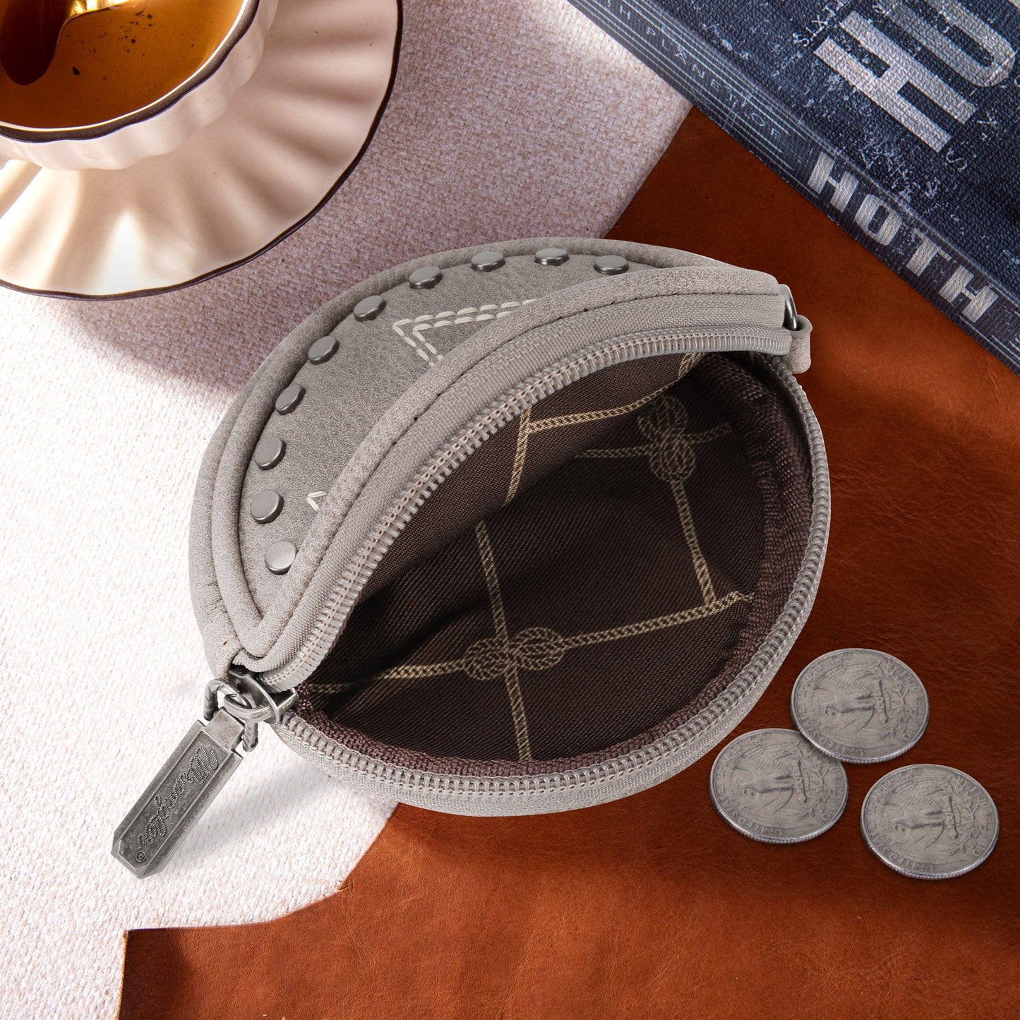 Wrangler Circular Coin Pouch "W" Logo Bag Charm -WG116-001