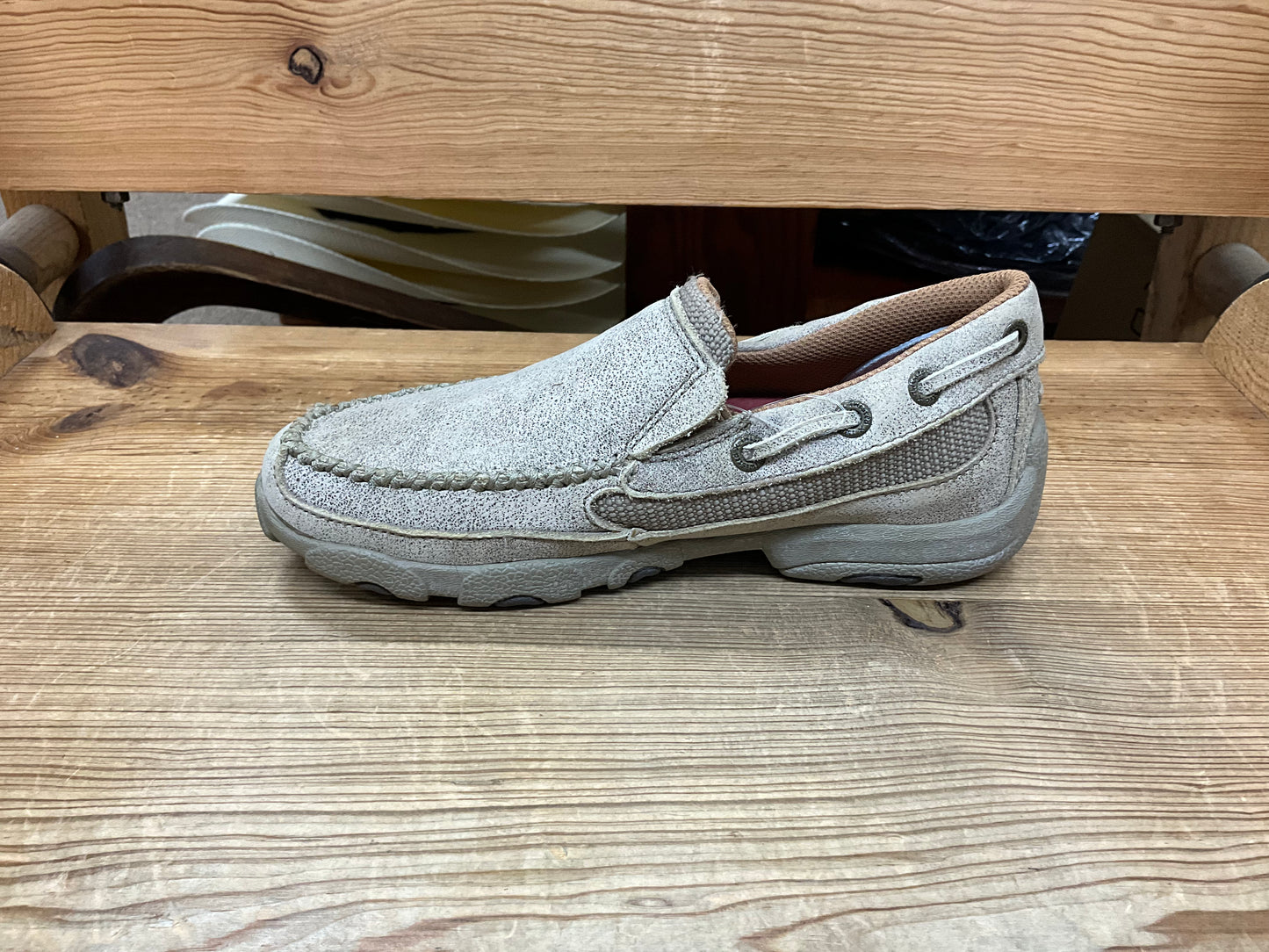 Twiated X Youth Shoe YDM0004
