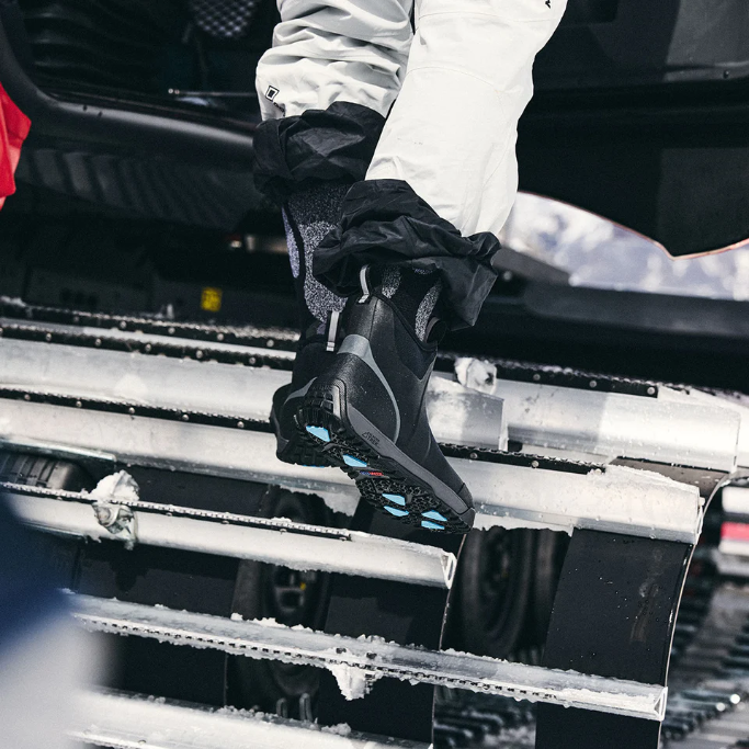 XTRATUF MEN’S 6 in ANKLE ICE BOOT AIMR000