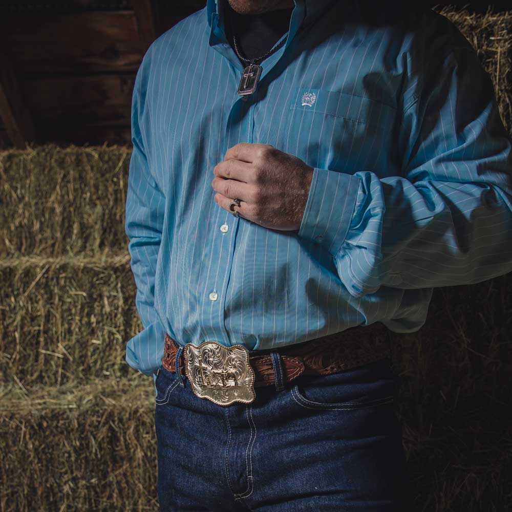 Montana Silversmiths Bold Engraved Scalloped Buckle With Christian Cowboy 50510-731L