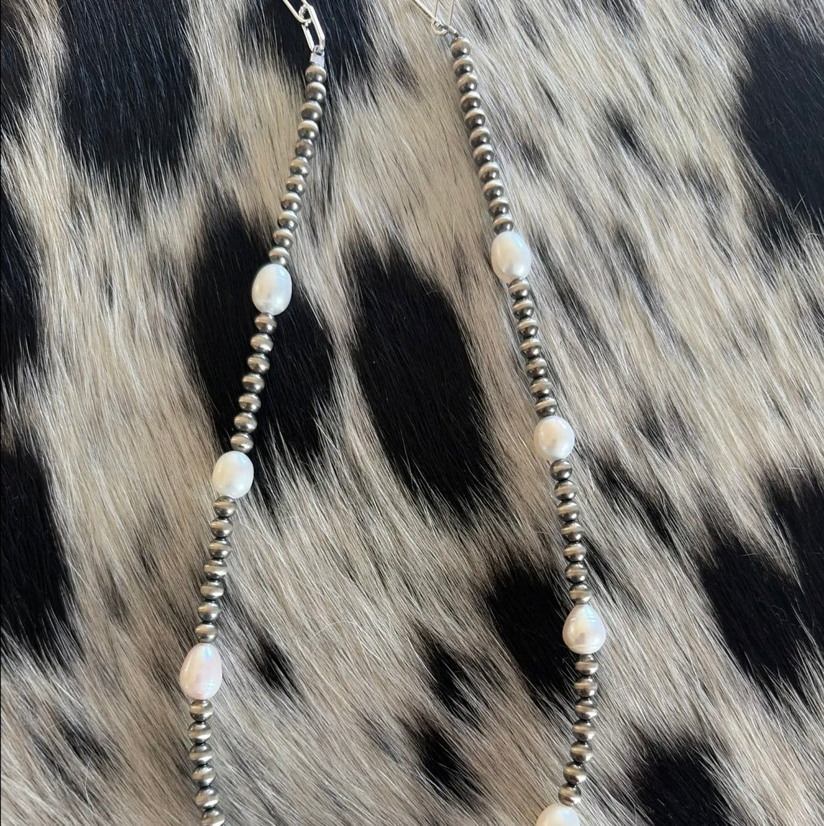 4mm Sterling Silver w/ Freshwater Pearls #096