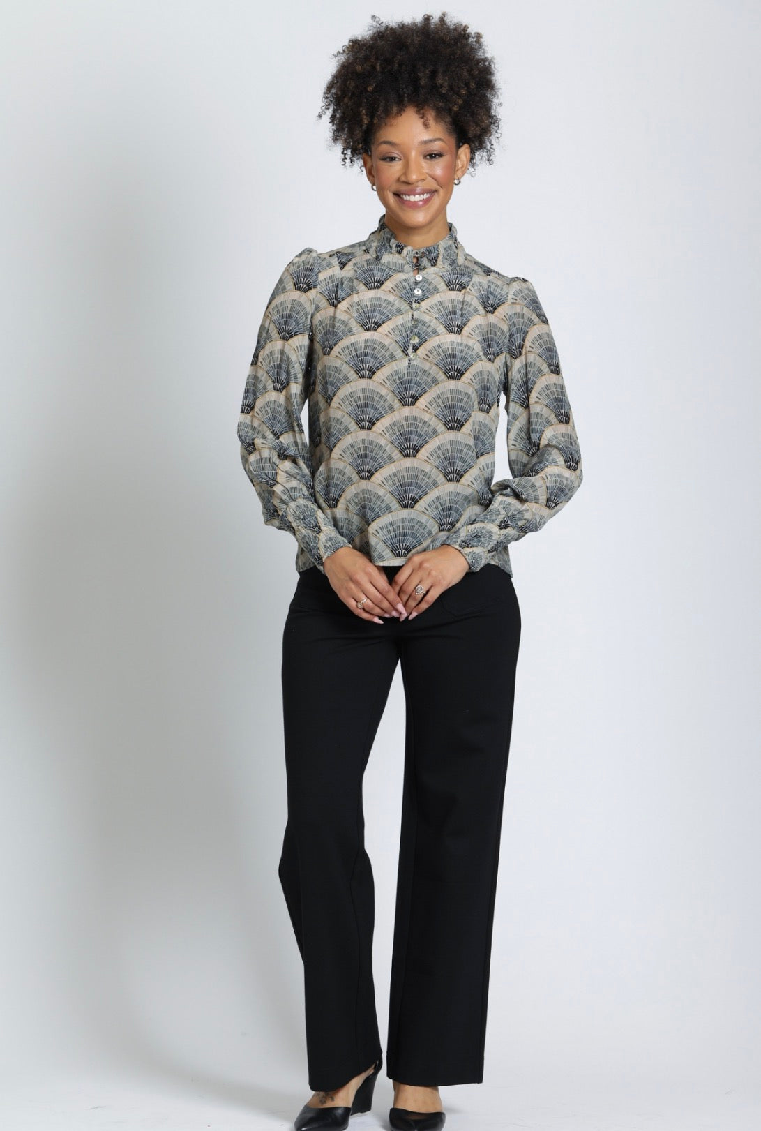APNY Puff Sleeve Blouse With Ruched Detail T47P