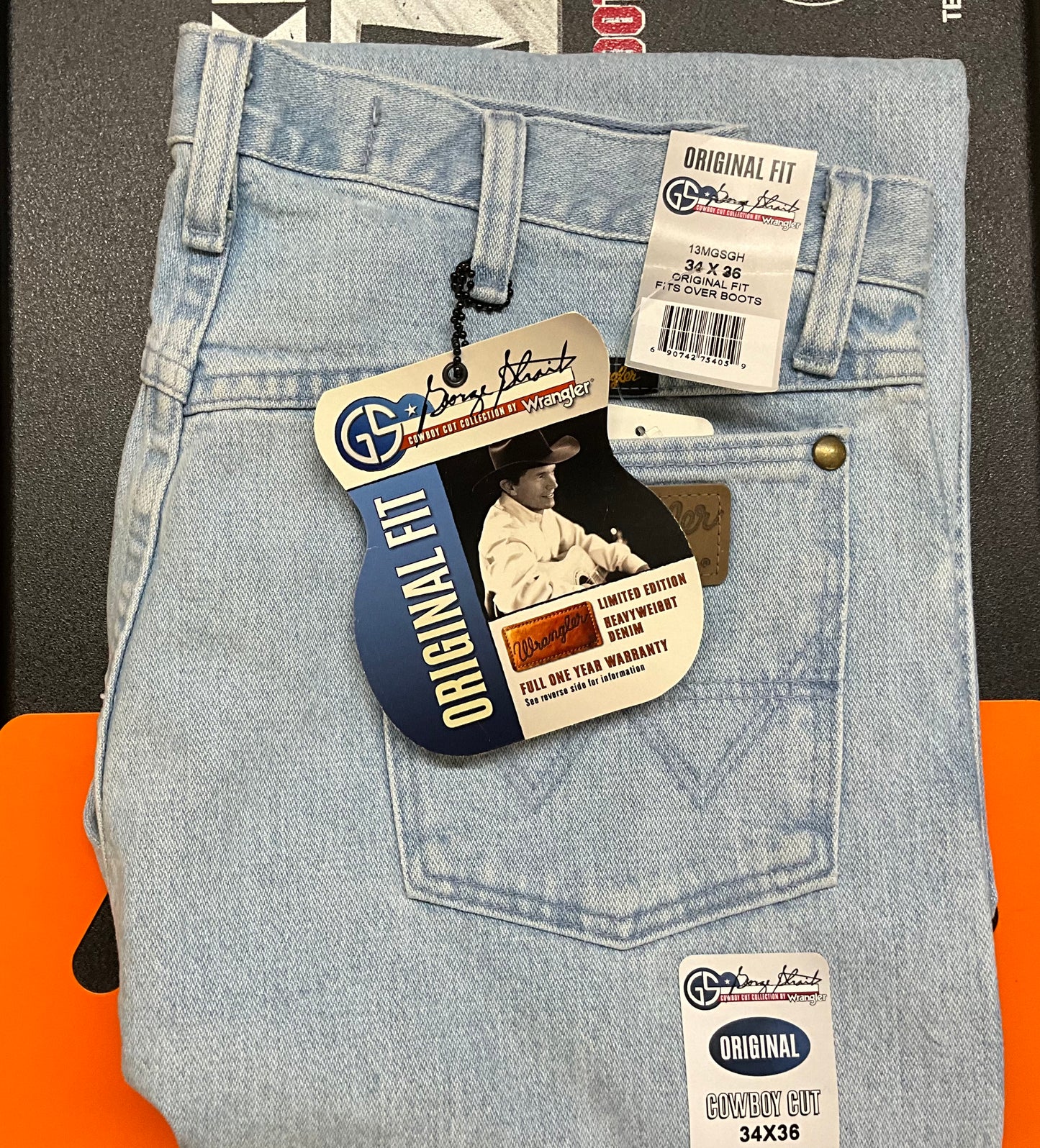 WRANGLER® COWBOY CUT® ORGINAL FIT GEROGE STRAIGHT 13MGSGH