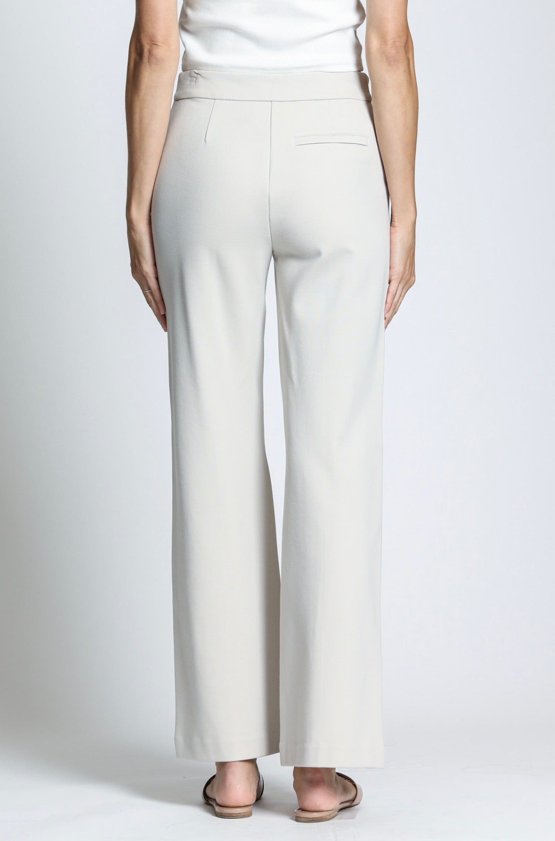 APNY Front Zip Pant With Pin-Tucked Leg- Champagne E20