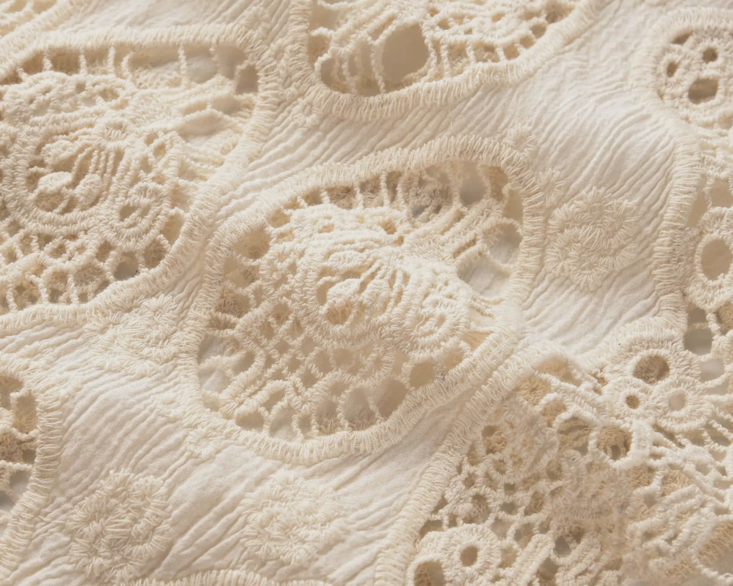 Sleeveless Lace Cardigan Black or Cream RCJW20852