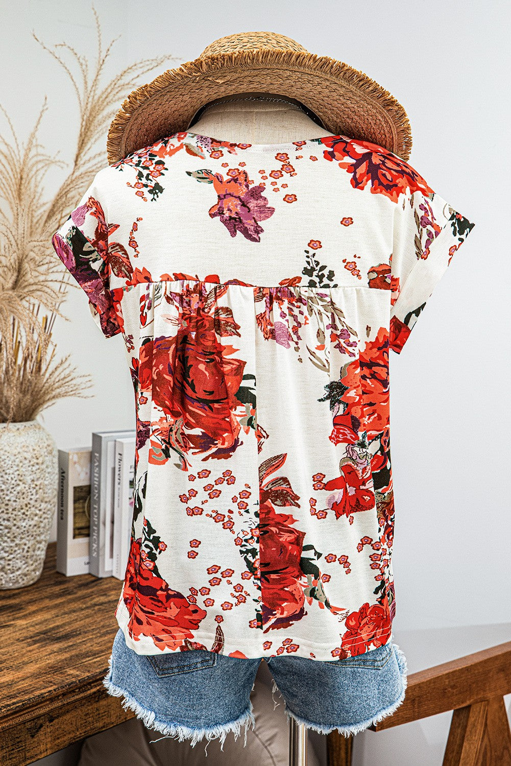 Ladies Red Floral Short Sleeve Round Neck Blouse FSWRK251213053