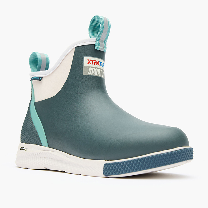 XTRATUF WOMEN’S 6 in ANKLE DECK BOOT XADSW109