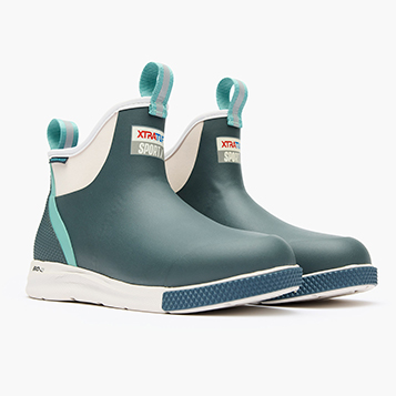 XTRATUF WOMEN’S 6 in ANKLE DECK BOOT XADSW109