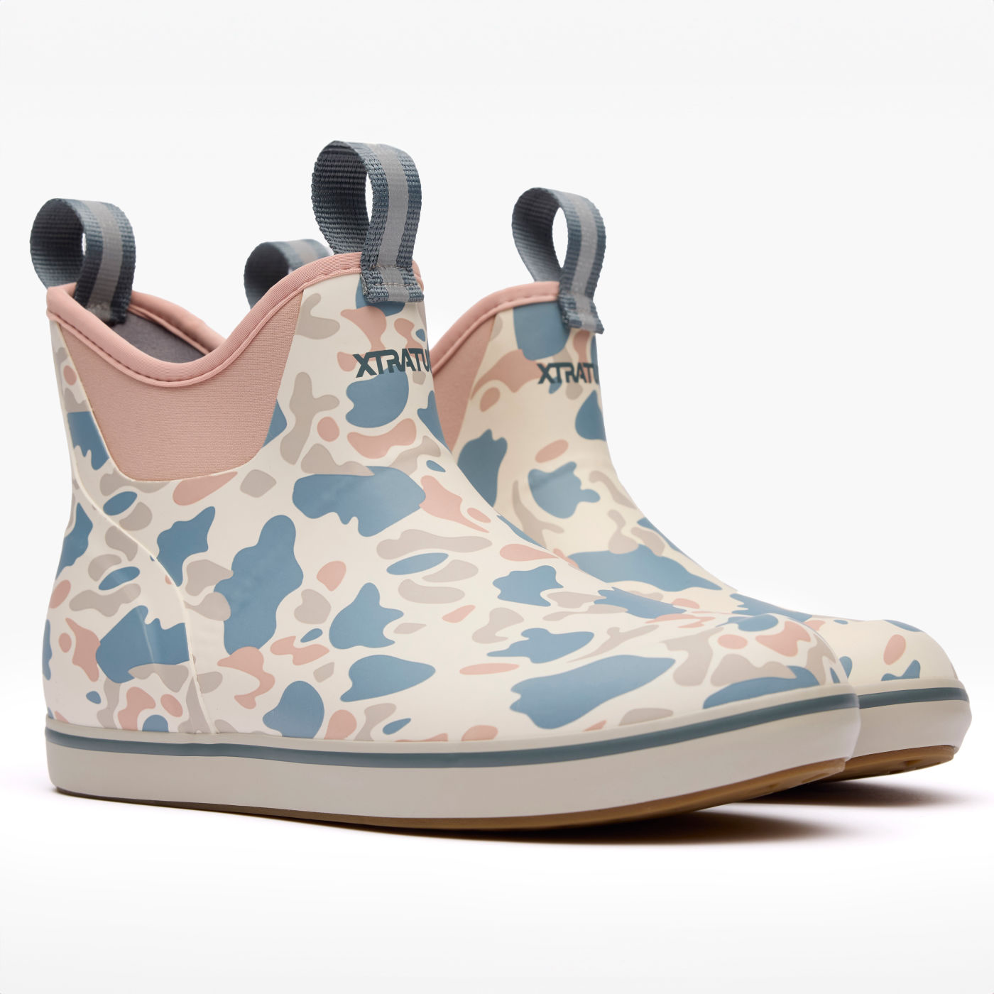 XTRATUF WOMEN’S 6 in ANKLE DECK BOOT  WAB4DC