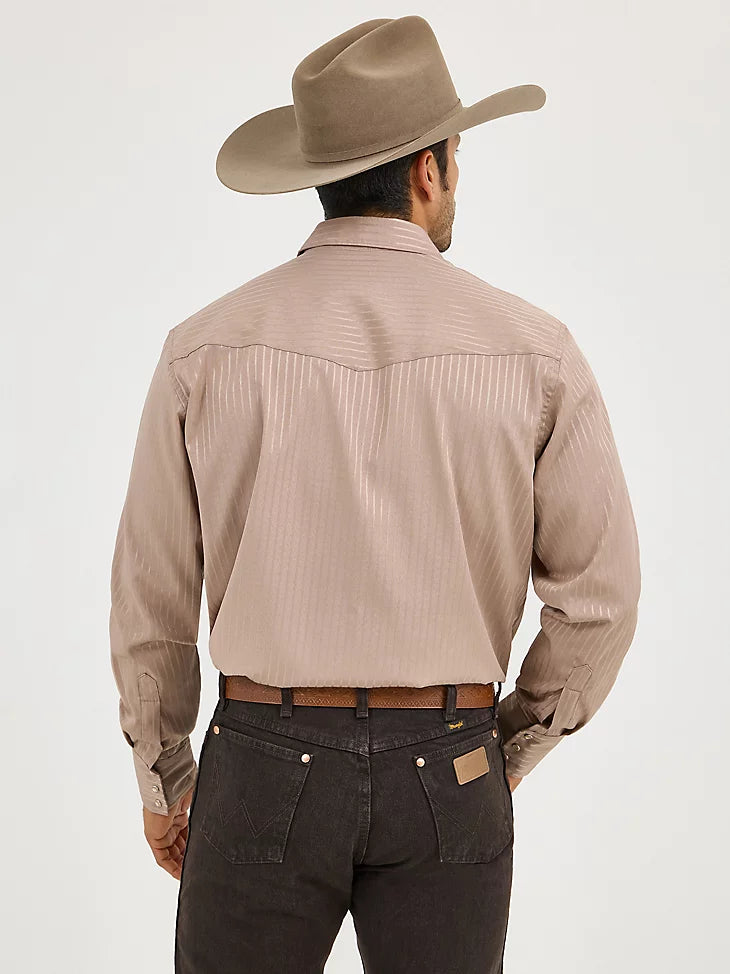 Wrangler Men’s Long Sleeve Dobby Strip Shirt 1075742TN
