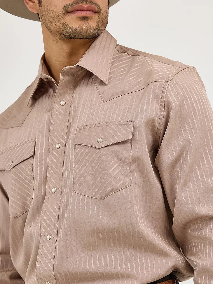 Wrangler Men’s Long Sleeve Dobby Strip Shirt 1075742TN