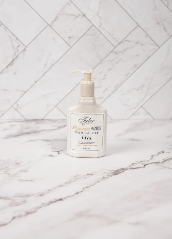 Tyler Candle Glamorous Hands Diva Lotion 95111