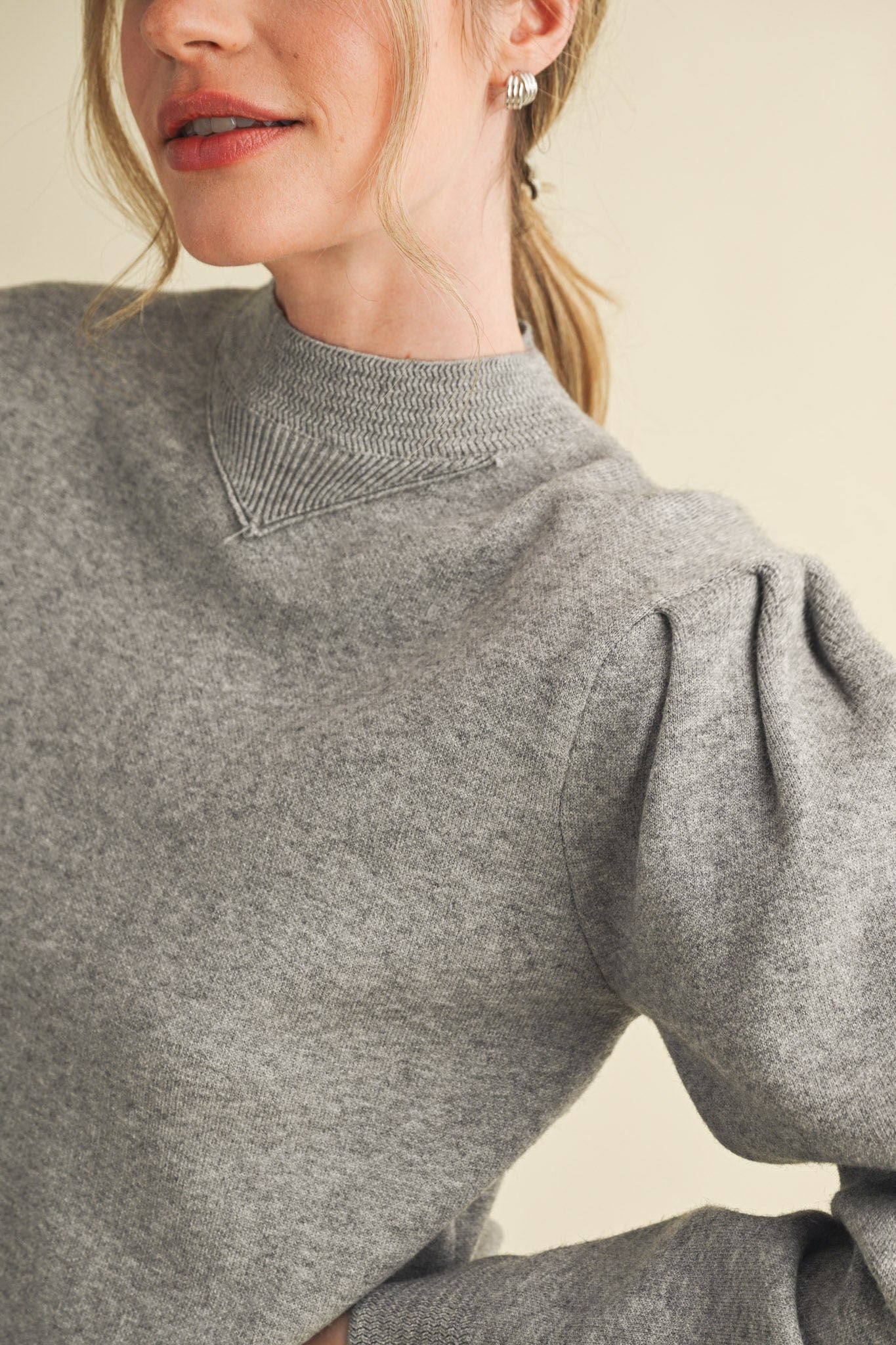 Zig Zag Ribbed Knit Mock Neck Sweater MSW11030