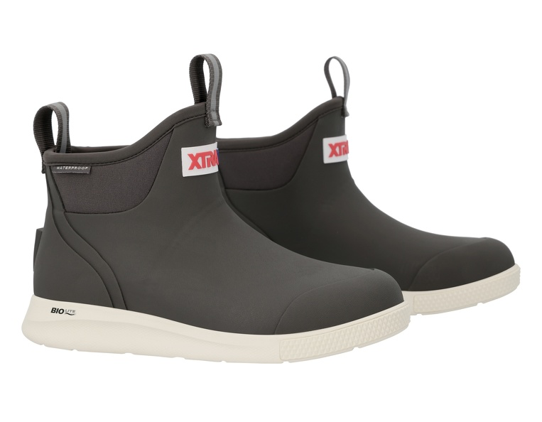 XTRATUF WOMEN’S 6 in ANKLE DECK BOOT XADSW100
