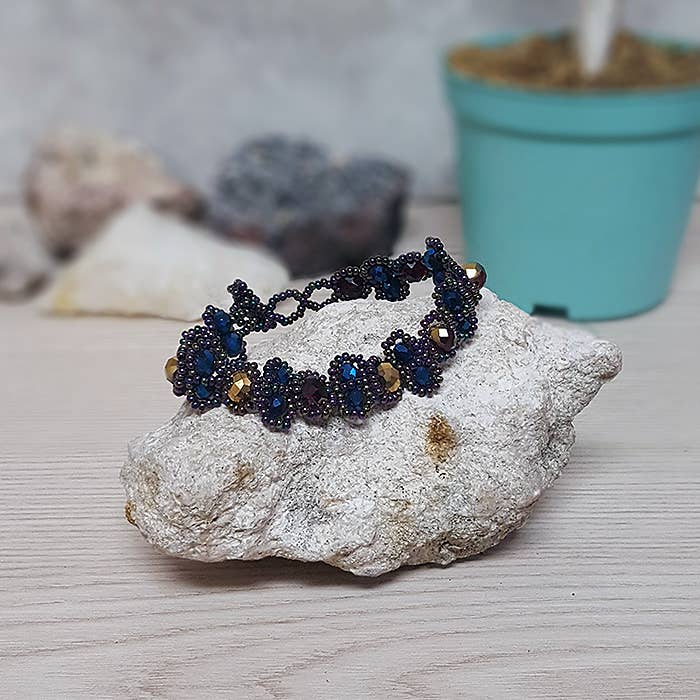 Guatemalan Large Crystal Bead Link Bracelet LINDABR